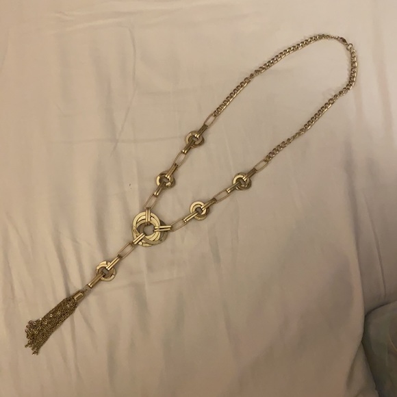 Long gold necklace - Picture 2 of 2